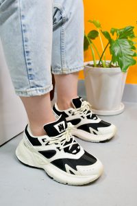 کتونی امیری ام ای رانر مشکی کرم