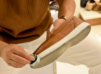 نحوه مراقیت از کفش چرم