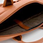 کیف اداری تمام چرم طبیعی برند چنار مدل aka عسلی