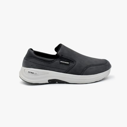کفش مردانه اسکیچرز مدل Ultra Go مشکی
