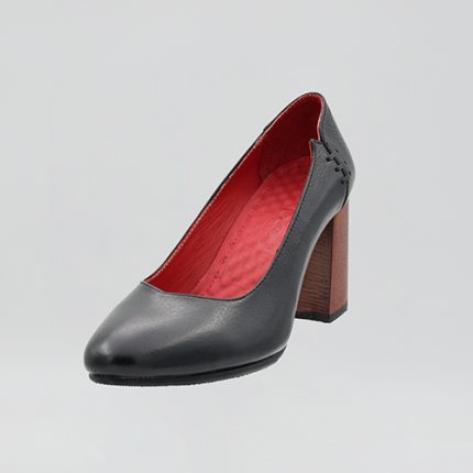 کفش زنانه چرم طبیعی برند AGM مشکی کد ۰۷۲