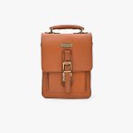 کیف دوشی مردانه چرم طبیعی برند چنار مدل قفل ناخنی عسلی