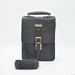 کیف دوشی مردانه چرم طبیعی برند چنار مدل قفل ناخنی مشکی